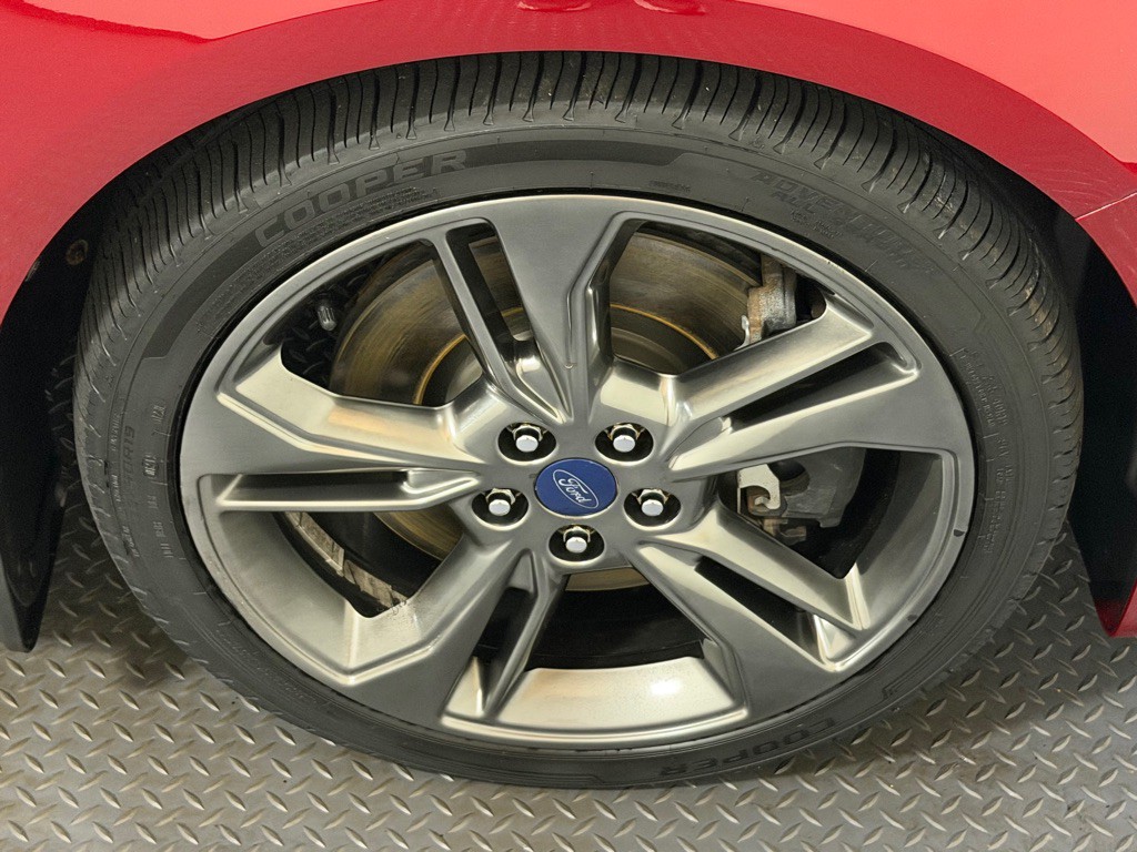2017 Ford Fusion Image 17