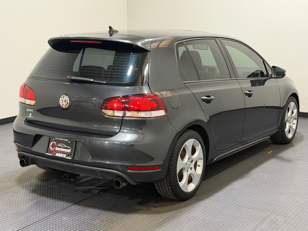 2010 Volkswagen GTI Image 5