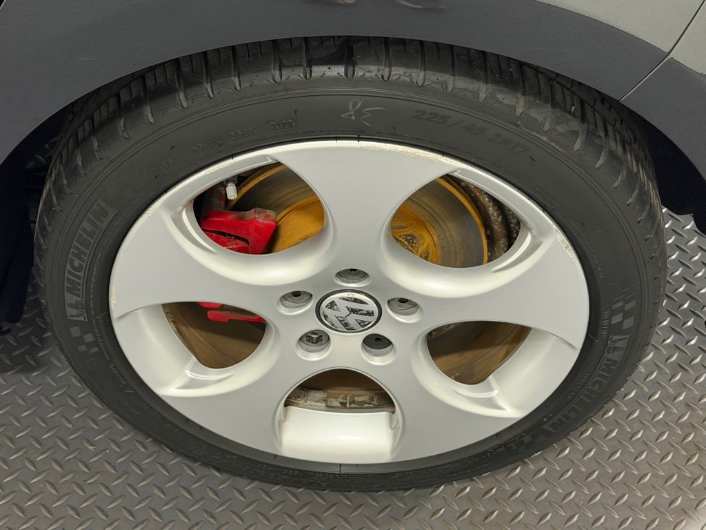 2010 Volkswagen GTI Image 20