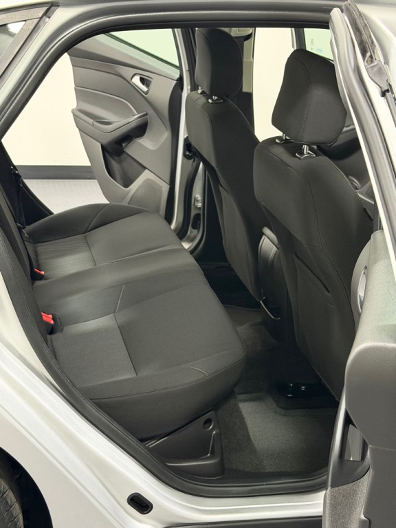 2017 Ford Focus Image 10