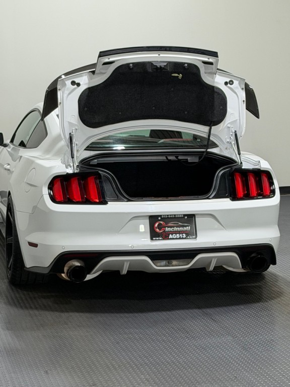 2015 Ford Mustang Image 11