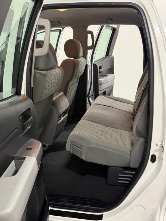 2012 Toyota Tundra Image 9