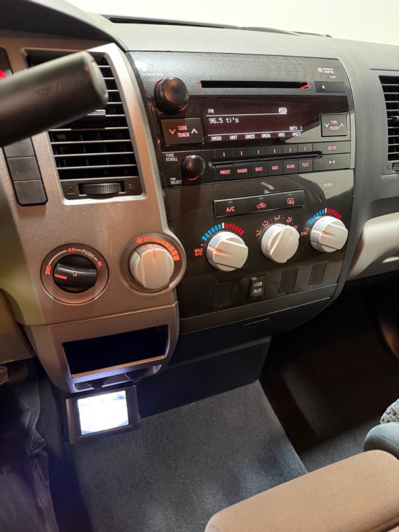 2012 Toyota Tundra Image 15
