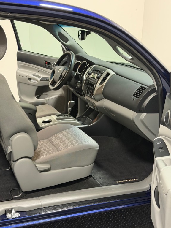 2012 Toyota Tacoma Image 10