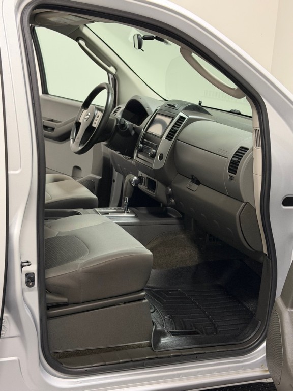 2012 Nissan Xterra Image 10