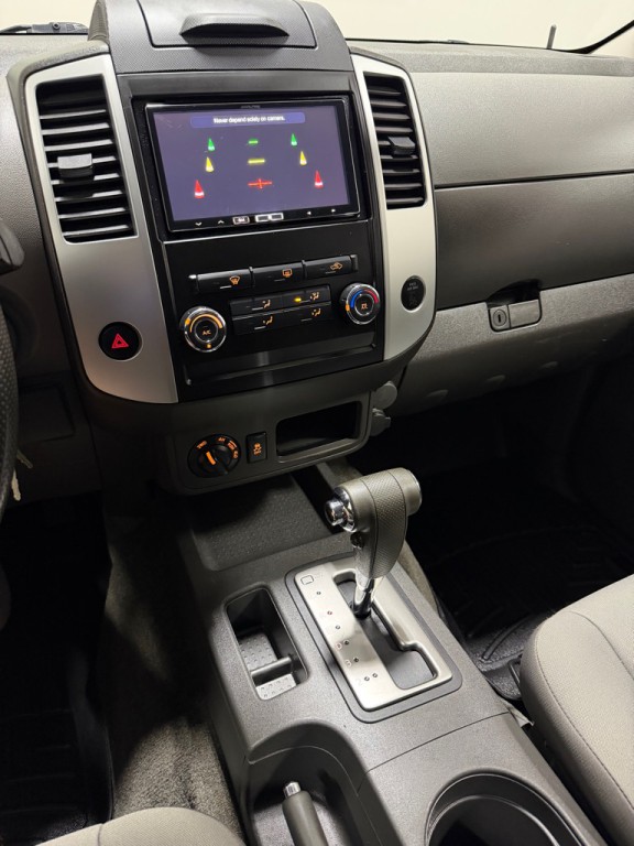 2012 Nissan Xterra Image 12