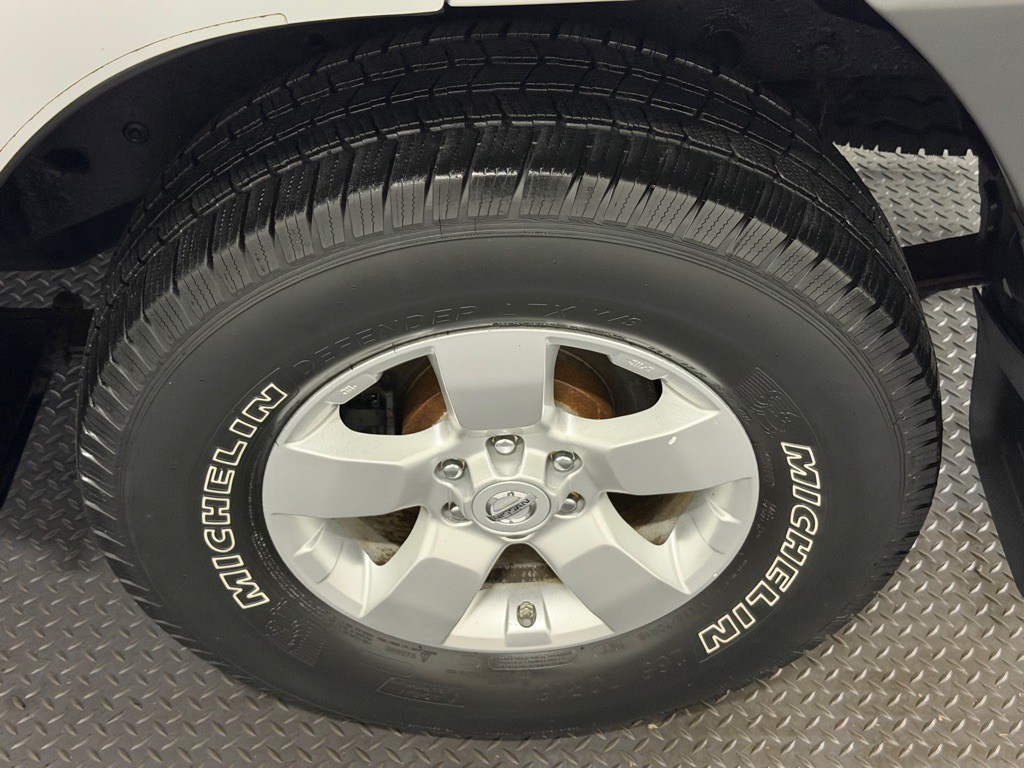 2012 Nissan Xterra Image 18
