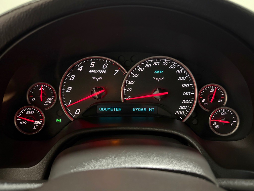 2007 Chevrolet Corvette Image 11