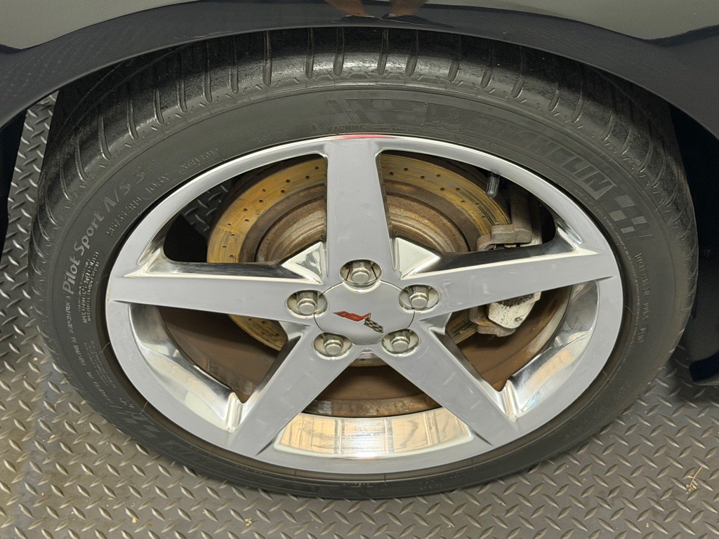 2007 Chevrolet Corvette Image 16