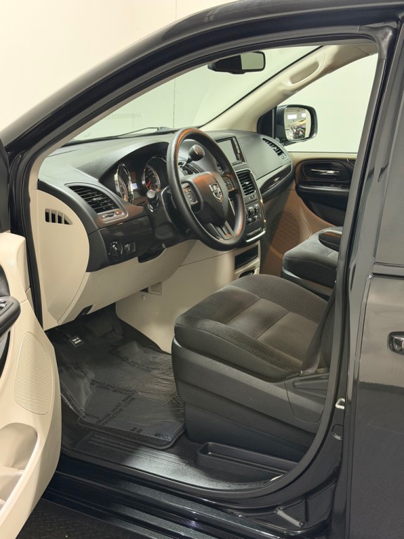 2018 Dodge Grand Caravan Image 8
