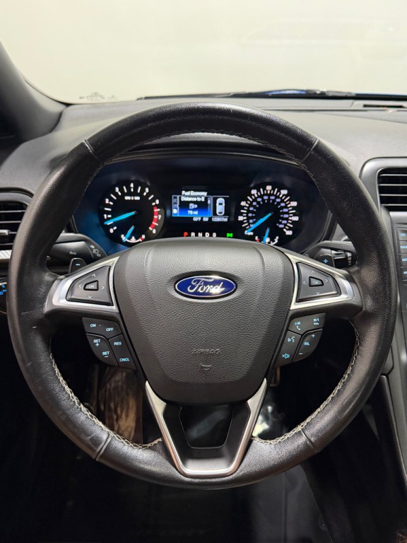 2017 Ford Fusion Image 15
