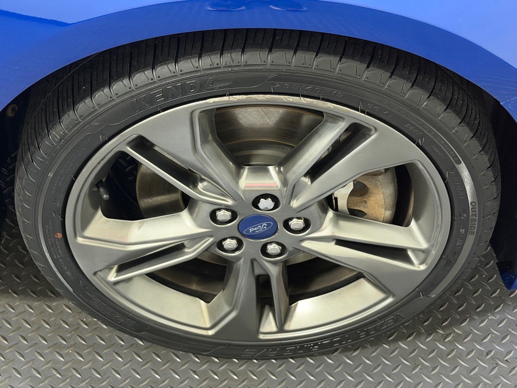 2017 Ford Fusion Image 18