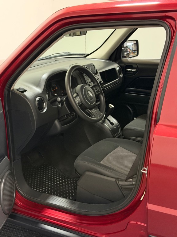 2015 Jeep Patriot Image 8
