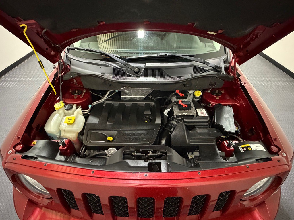 2015 Jeep Patriot Image 16