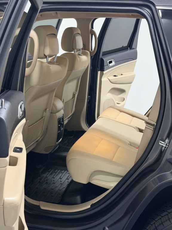 2020 Jeep Grand Cherokee Image 9