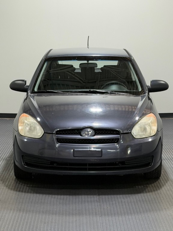 2008 Hyundai Accent Image 3