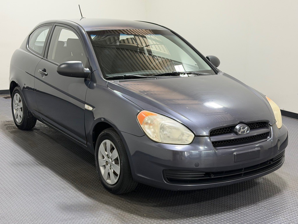 2008 Hyundai Accent Image 4