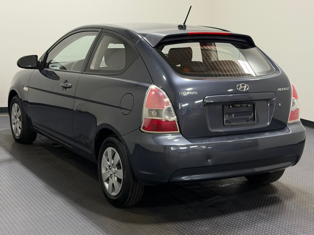 2008 Hyundai Accent Image 7