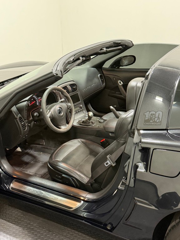 2012 Chevrolet Corvette Image 15