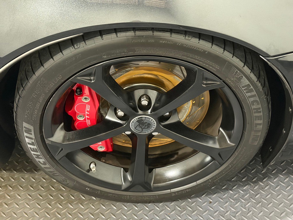 2012 Chevrolet Corvette Image 16