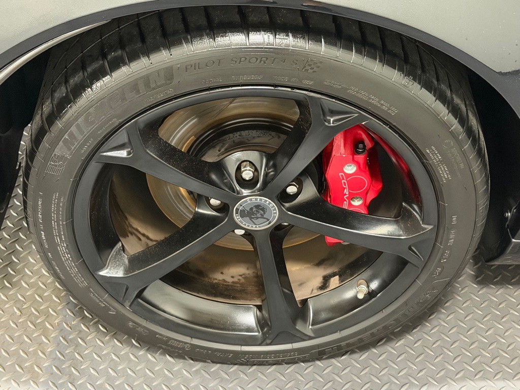 2012 Chevrolet Corvette Image 17