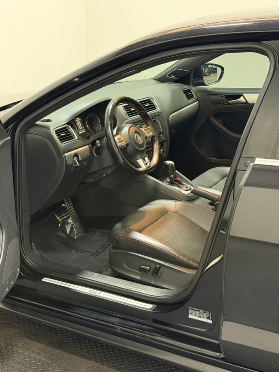 2014 Volkswagen Jetta Image 8