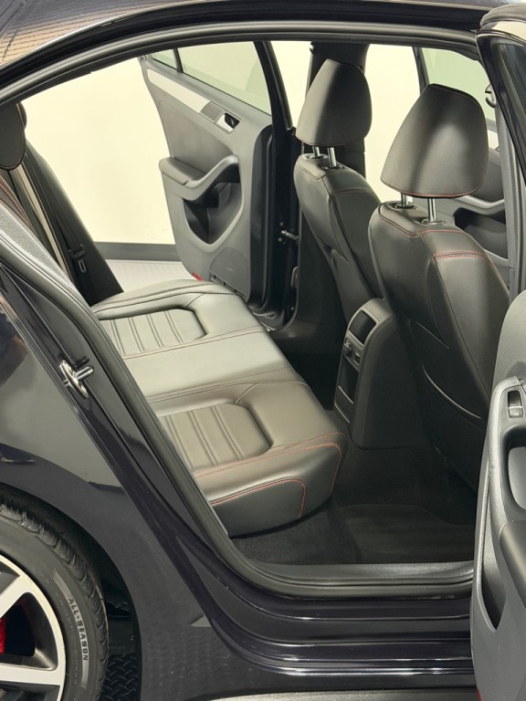 2014 Volkswagen Jetta Image 10