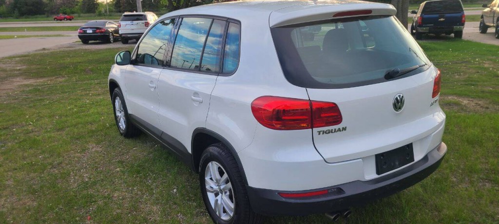 2013 Volkswagen Tiguan Image 3