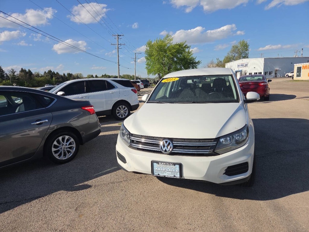 2013 Volkswagen Tiguan Image 1