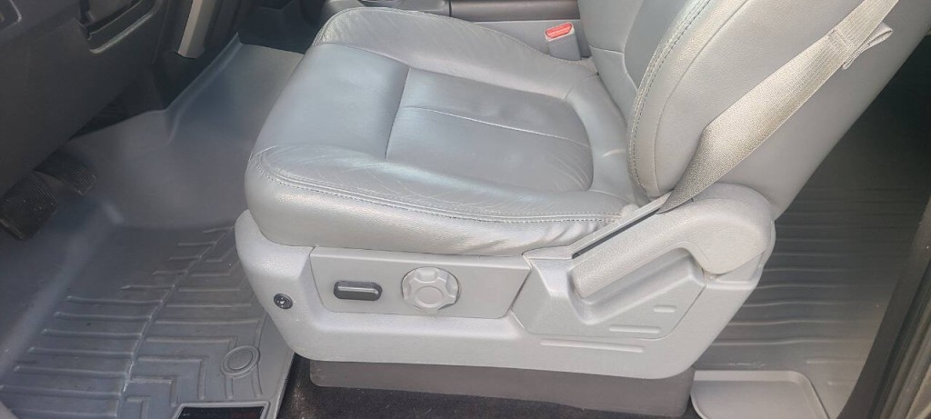 2014 Ford F-150 Image 10