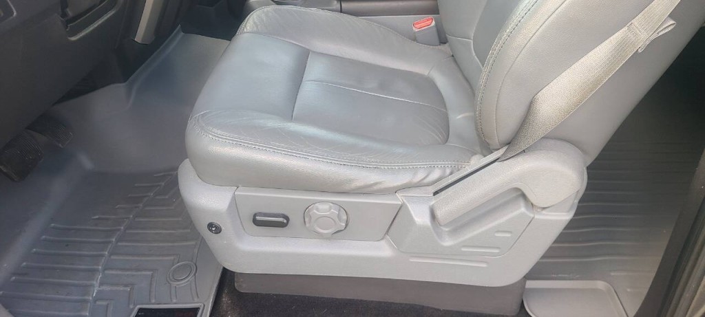 2014 Ford F-150 Image 10