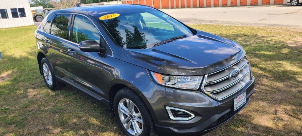 2017 Ford Edge Image 4