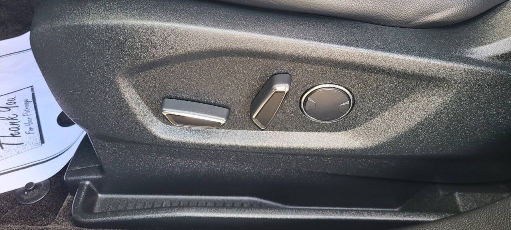 2017 Ford Edge Image 23