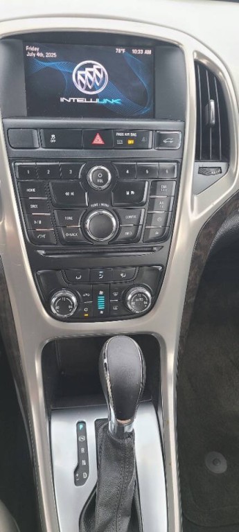 2015 Buick Verano Image 12