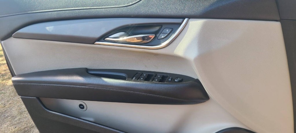 2015 Cadillac ATS Image 12