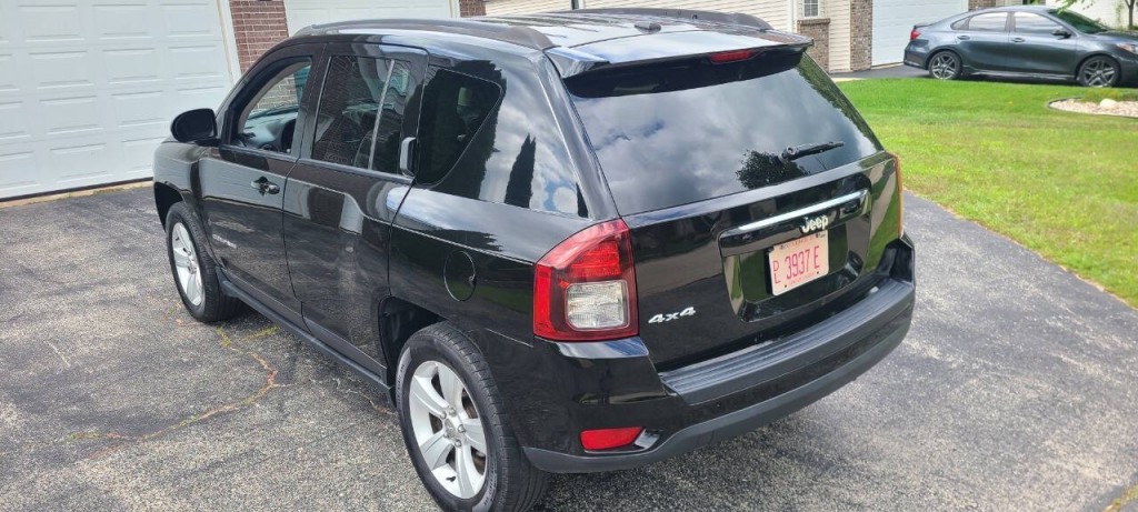 2016 Jeep Compass Image 3