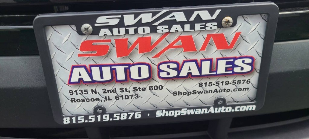 2018 Jaguar F-PACE Image 10