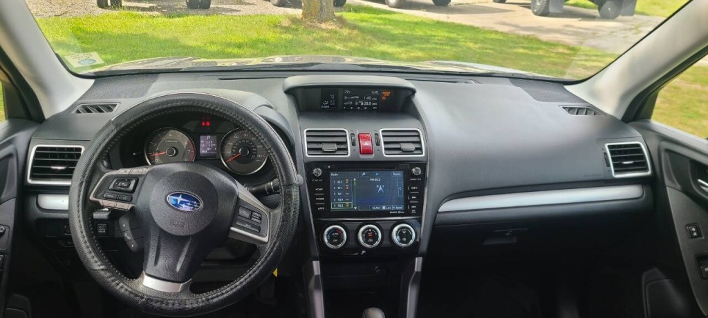 2016 Subaru Forester Image 7
