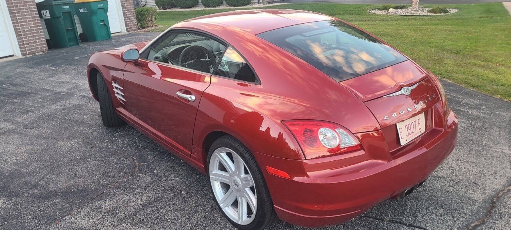 2006 Chrysler Crossfire Image 4