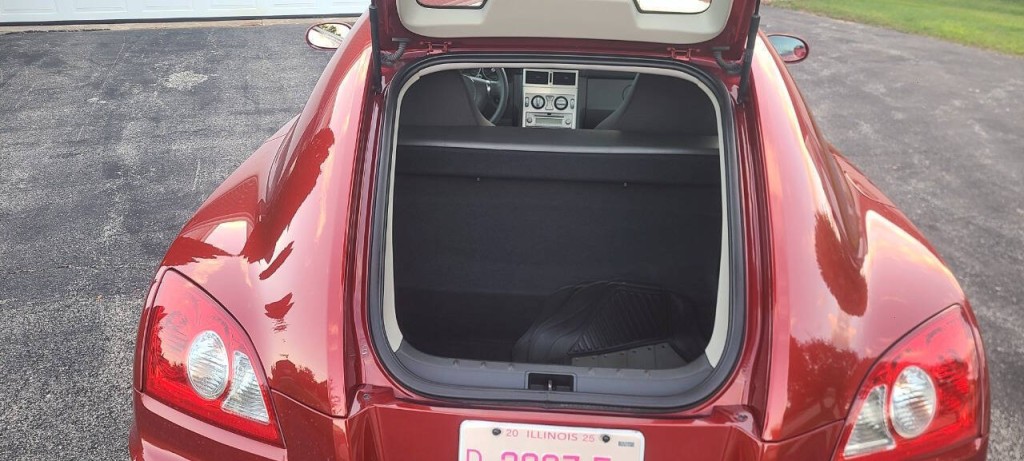 2006 Chrysler Crossfire Image 15