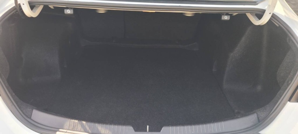 2018 Chevrolet Malibu Image 5
