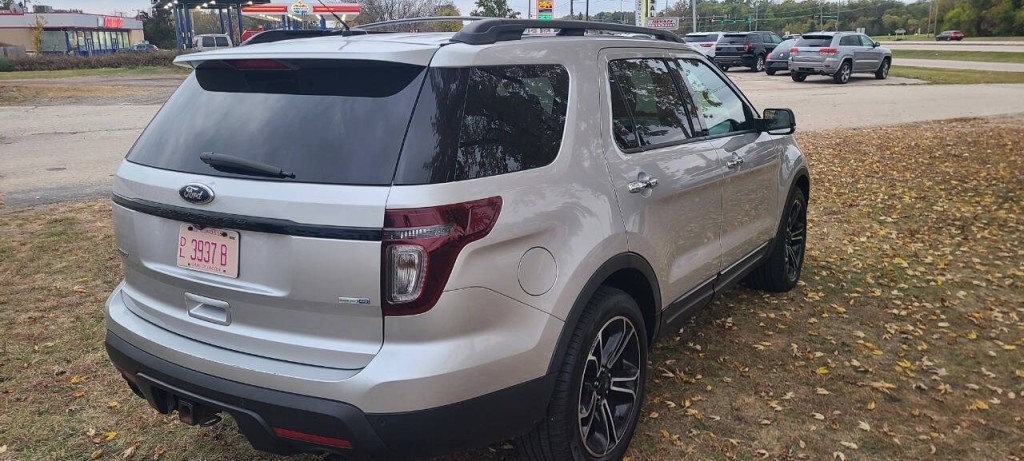 2014 Ford Explorer Image 3