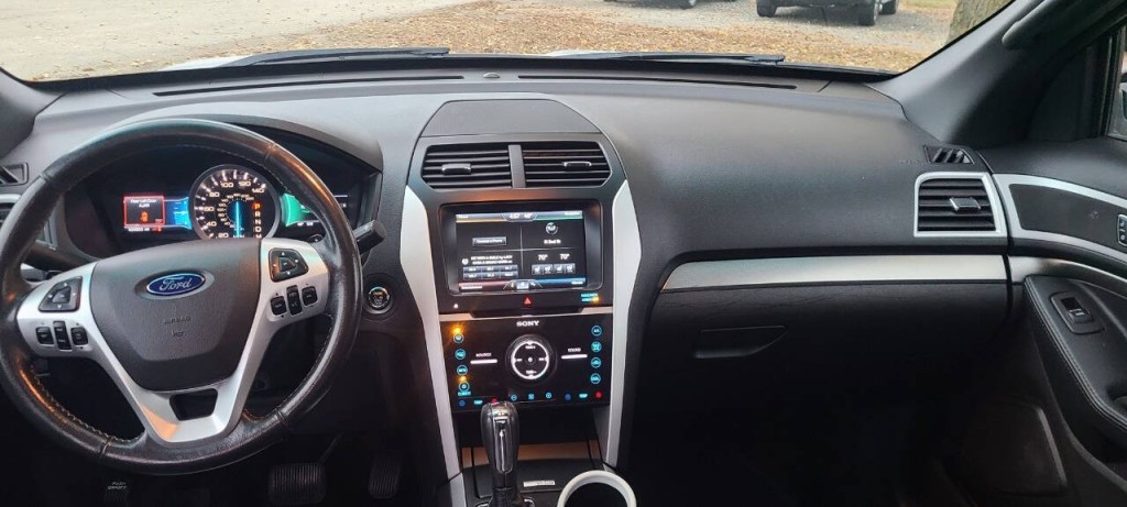 2014 Ford Explorer Image 4