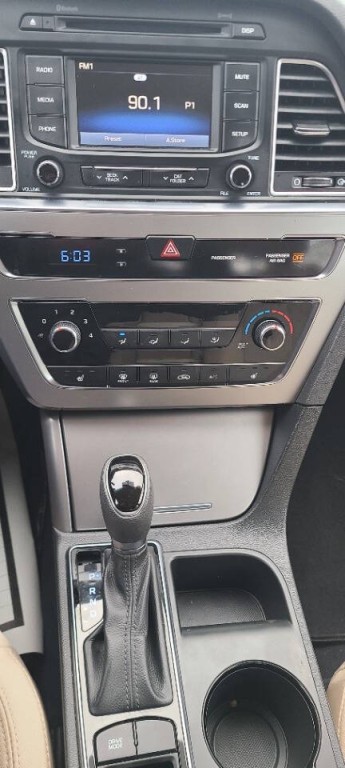 2015 Hyundai Sonata Image 13