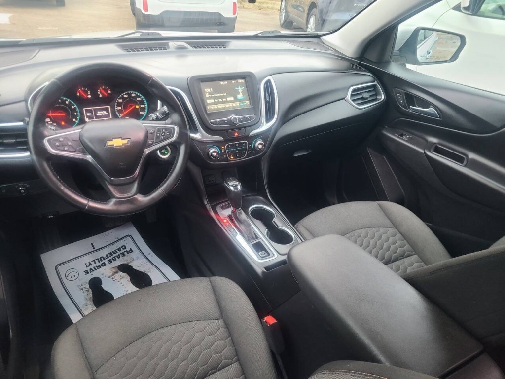 2018 Chevrolet Equinox Image 8