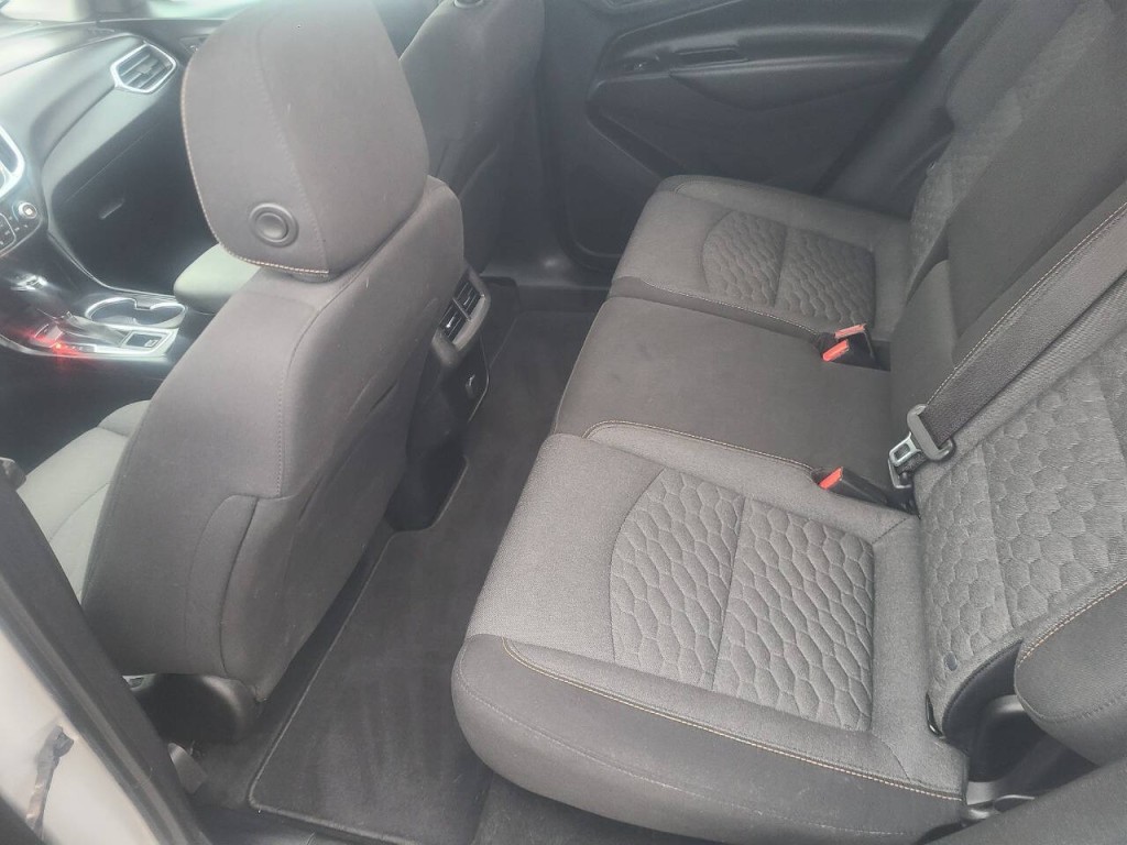 2018 Chevrolet Equinox Image 9