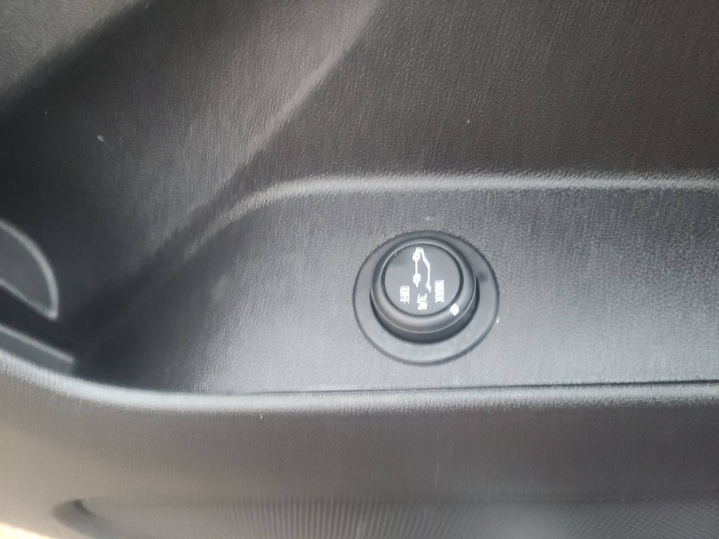 2018 Chevrolet Equinox Image 14