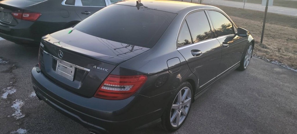 2014 Mercedes-Benz C-Class Image 2