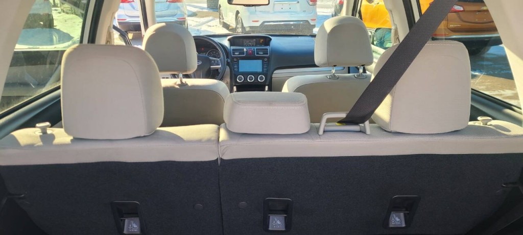2016 Subaru Forester Image 8