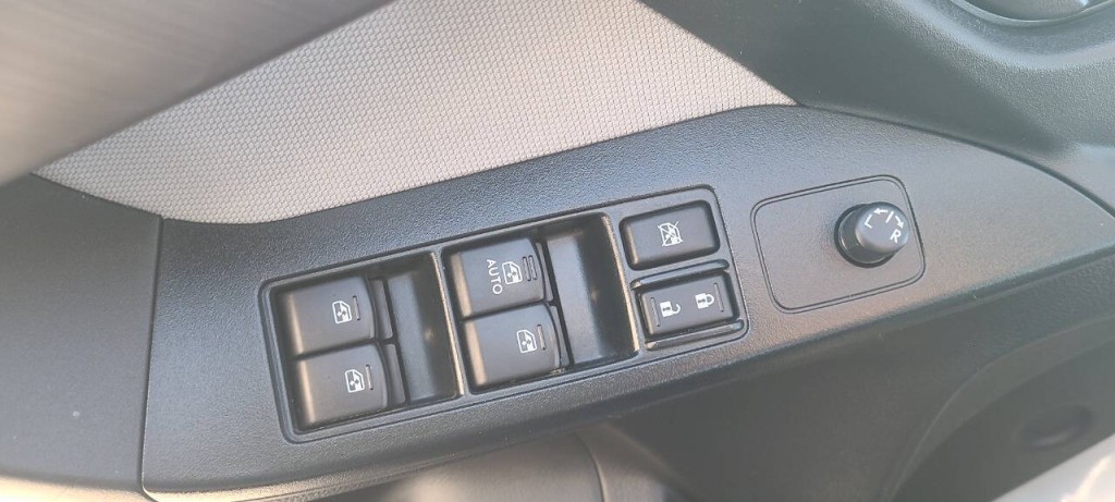 2016 Subaru Forester Image 15